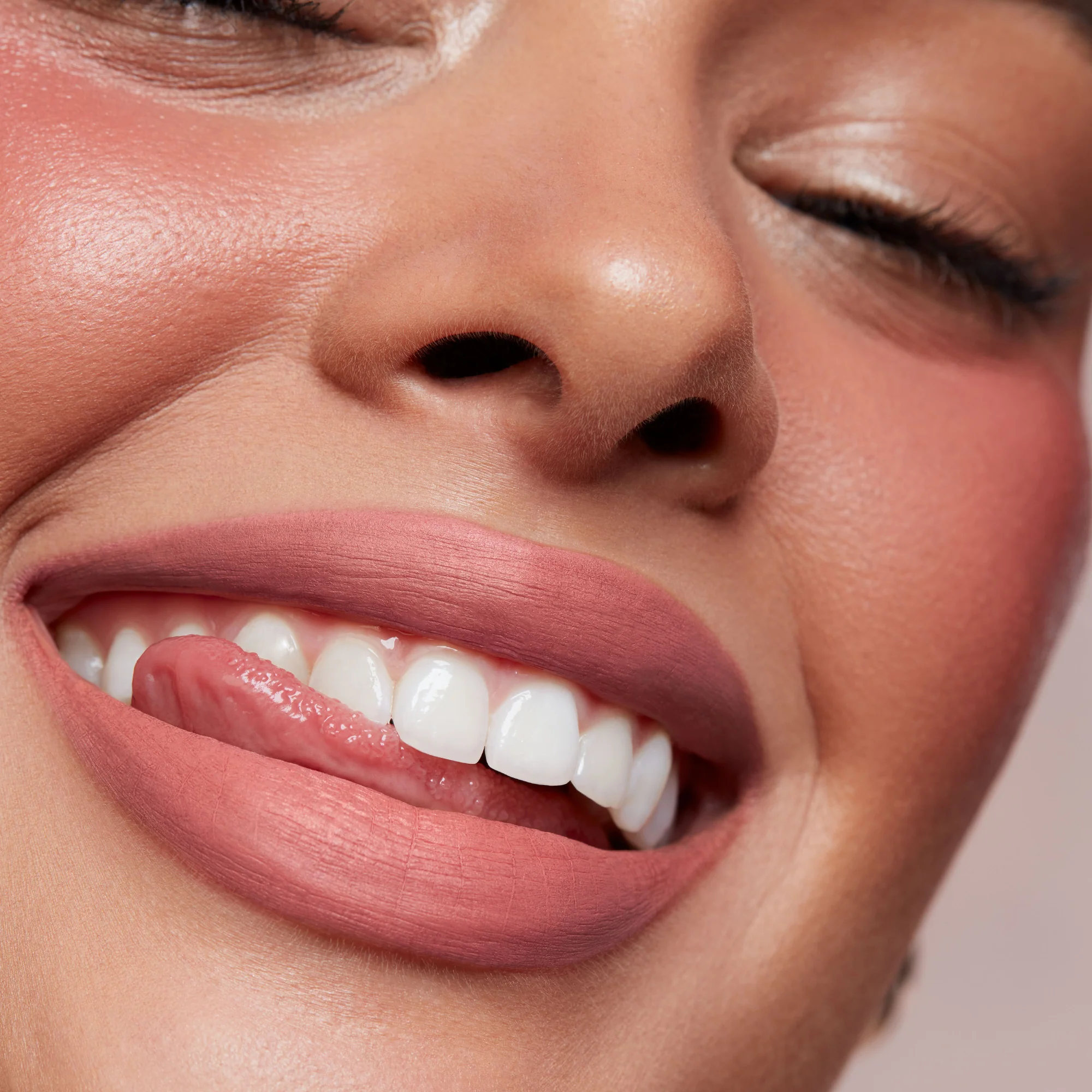 Major Headlines Matte Suede Lipstick - Image 3
